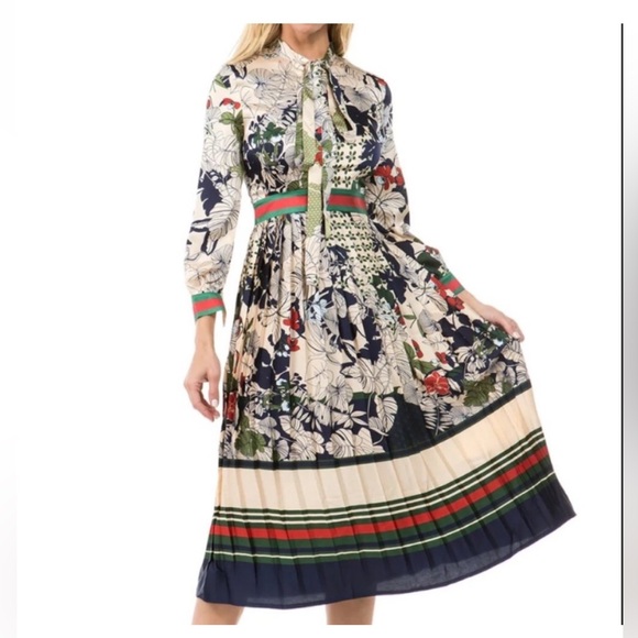 Dalia MacPhee | Tie Neck Printed Midi Dress, Size L - Picture 4 of 16